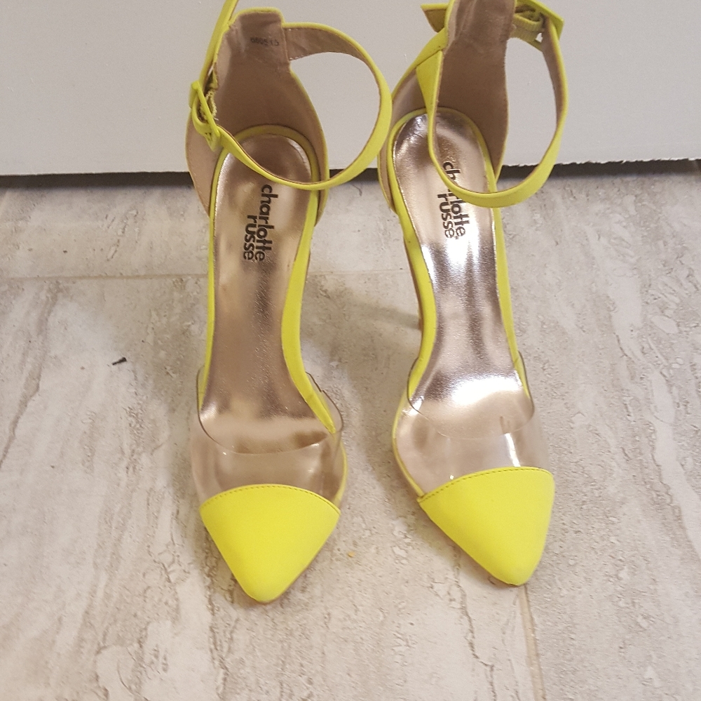 Bright Yellow Neon Charlotte Russe Heels SIZE 6 NEVER WORN